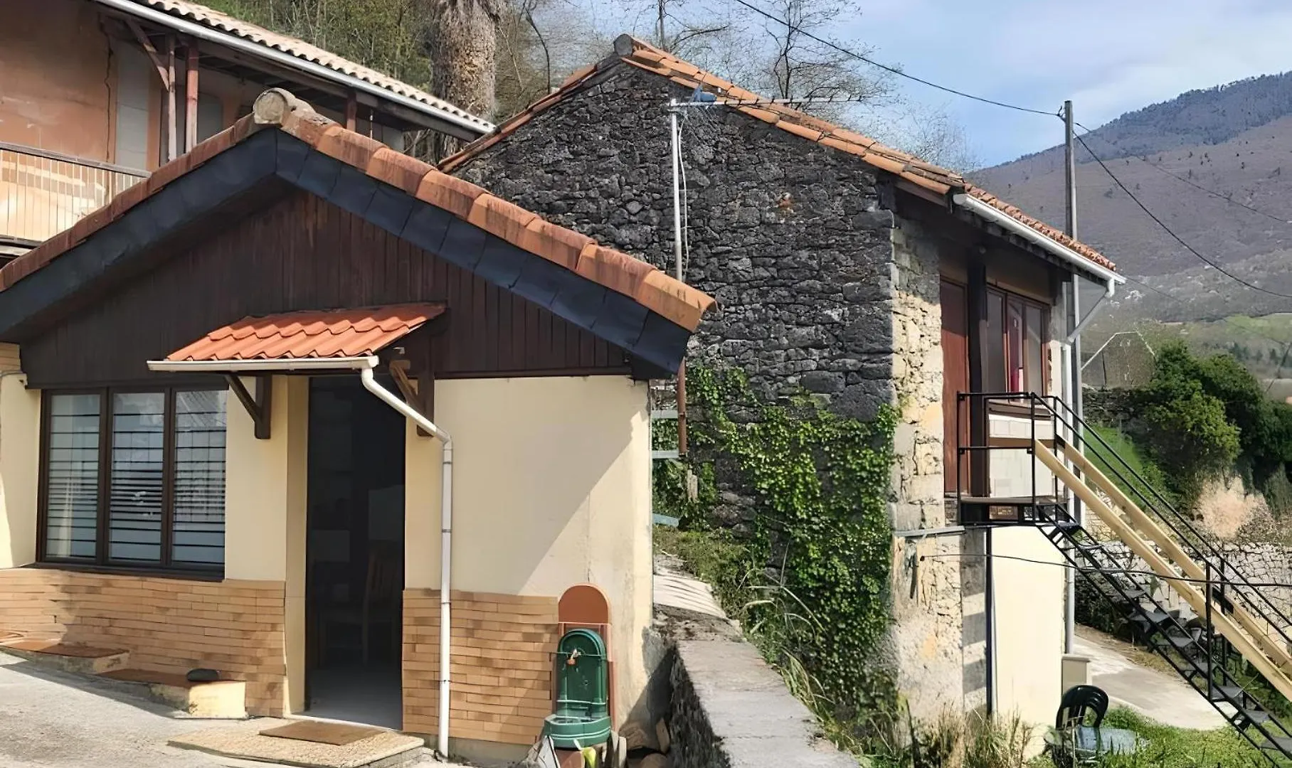 Entre Pierre Et Bois Holiday home Ore (Haute-Garonne)